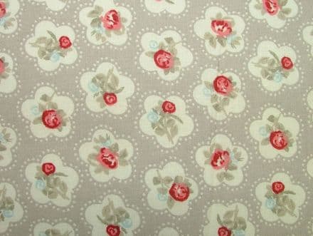 Dainty Flowers, Grey, 100% Cotton Curtain / Soft Furnishing / Dressmaking Fabric