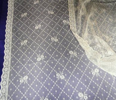 Trellis Vintage Lace Panel