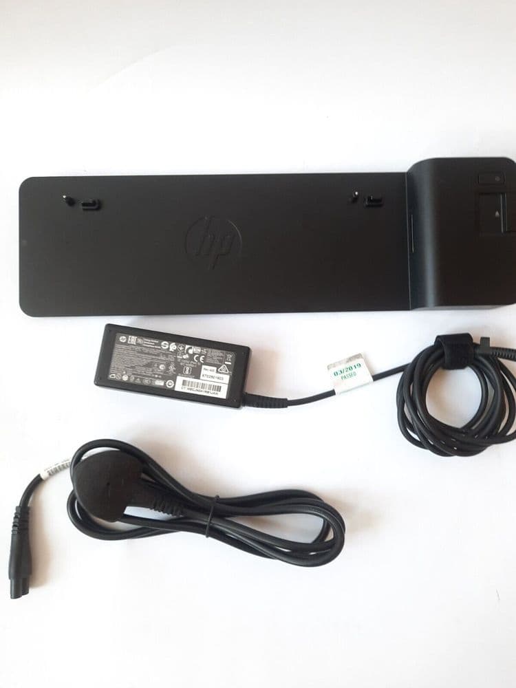 HP 2013 ULTRASLIM Docking Station HSTNN-IX10, 2x porte display con HP 2013 ULTRASLIM Docking Station HSTNN-IX10, 2x porte display con