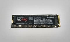 Samsung 960 Pro Series 2TB NVMe M.2 PCI Express 3 x4 MZ-V6P2T0 SSD MZVKP2T0HMLP